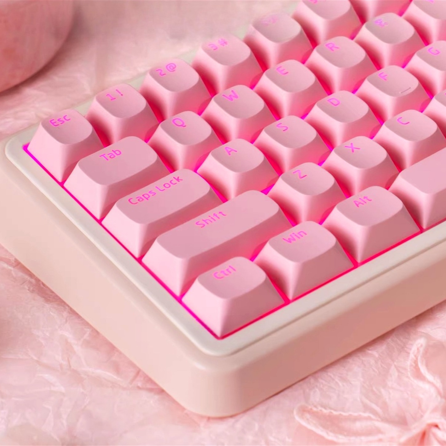 Keyboard Gaming Transparent - OEM シンプルピンクプディングキャラクター透明キーホルダーキット PBT+PC 133キー 61 68