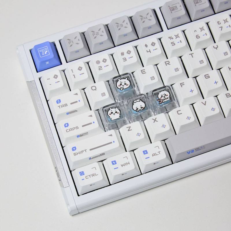 Gaming Keyboard Nearby - Chiikawa 4 個手作り透明 PC バックライト付きパーソナライズされたキーキャップメカニカルキーボードゲーマー用カスタム装飾キーキャップ