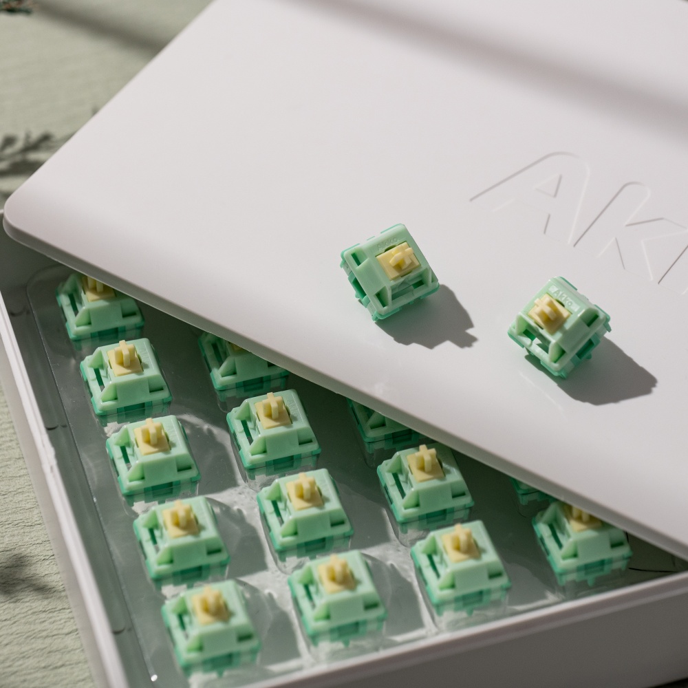 Akko Cilantro スイッチ 5 ピン 36gf デ - Keyboard Lube Kit のレビューと価格