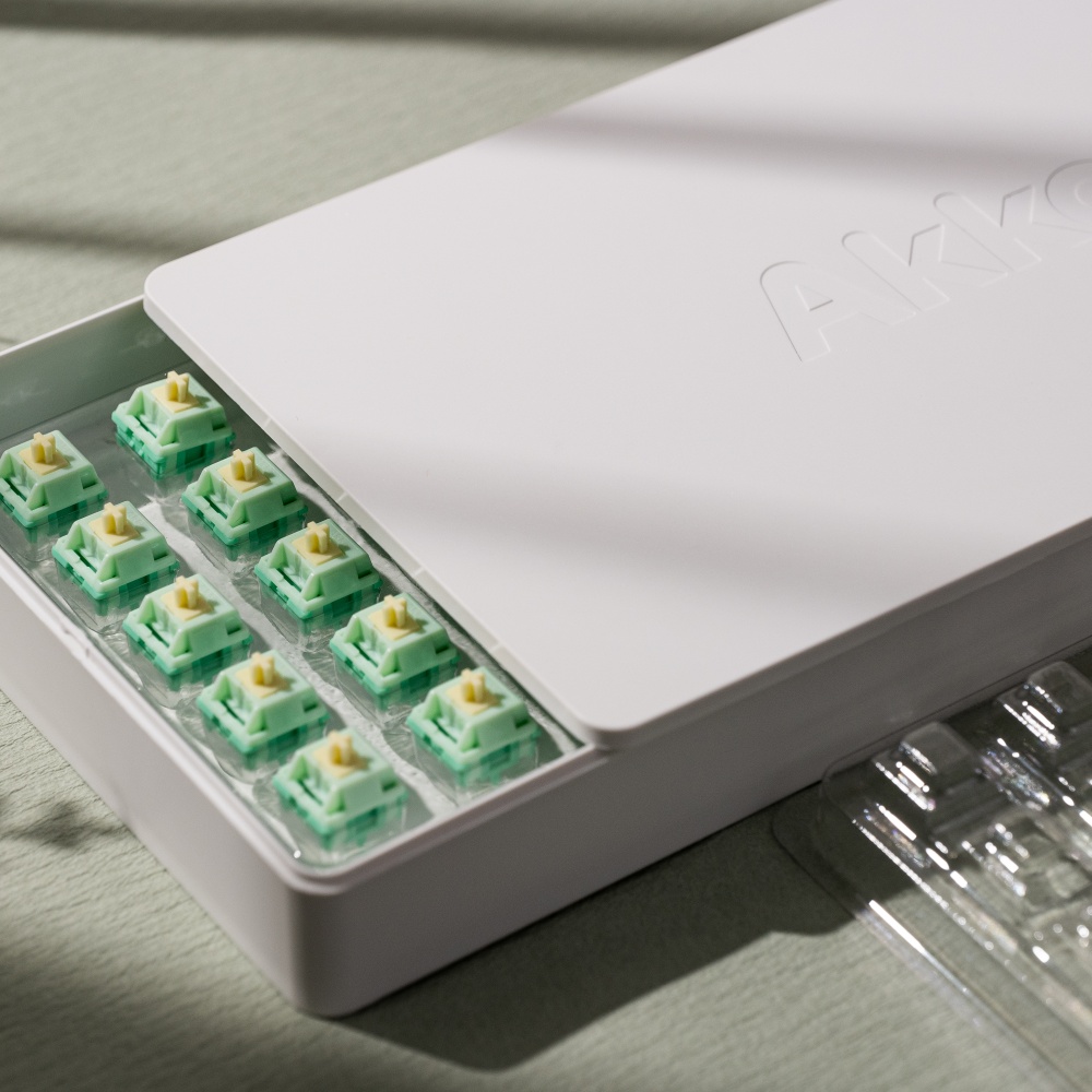 Akko Cilantro スイッチ 5 ピン 36gf デ - Keyboard Lube Kit のレビューと価格